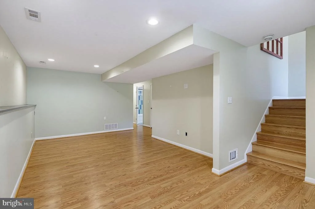 Photo of 601 CENTER DRIVE