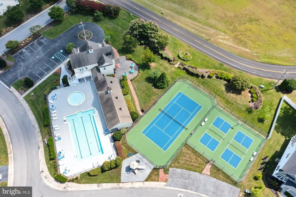 Photo of 37486 SEASIDE DRIVE