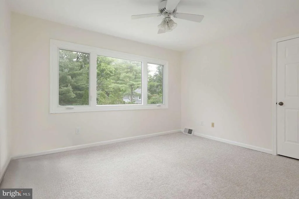 Photo of 24 RIVERVIEW DRIVE