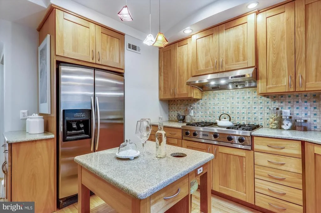 Photo of 4711 LANGDRUM LANE