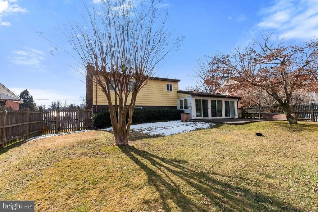 Photo of 12515 EASTBOURNE DRIVE
