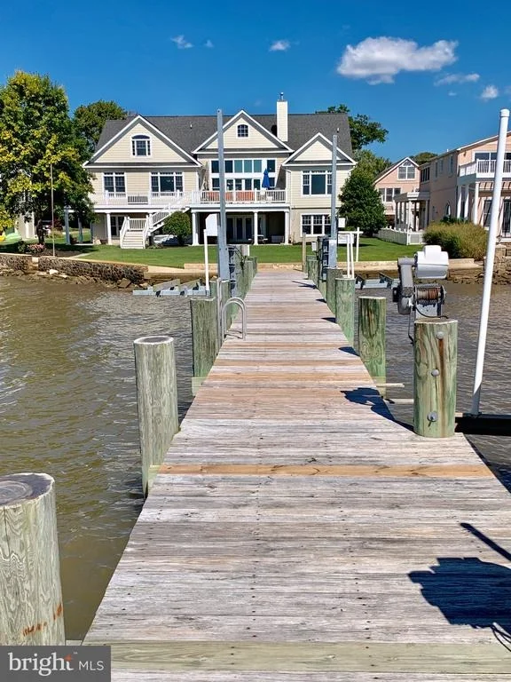 Photo of 3539 BAY DRIVE