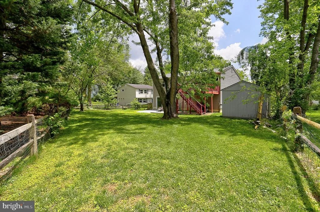 Photo of 6222 GREENBLADE GARTH
