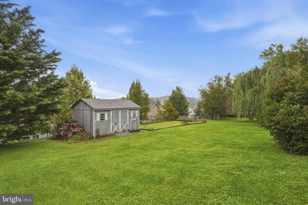 Photo of 6650 WIND RIDGE ROAD