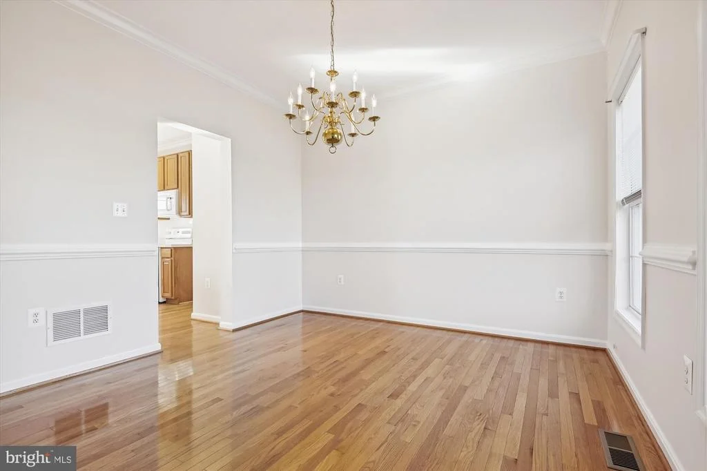 Photo of 441 BARNES AVENUE