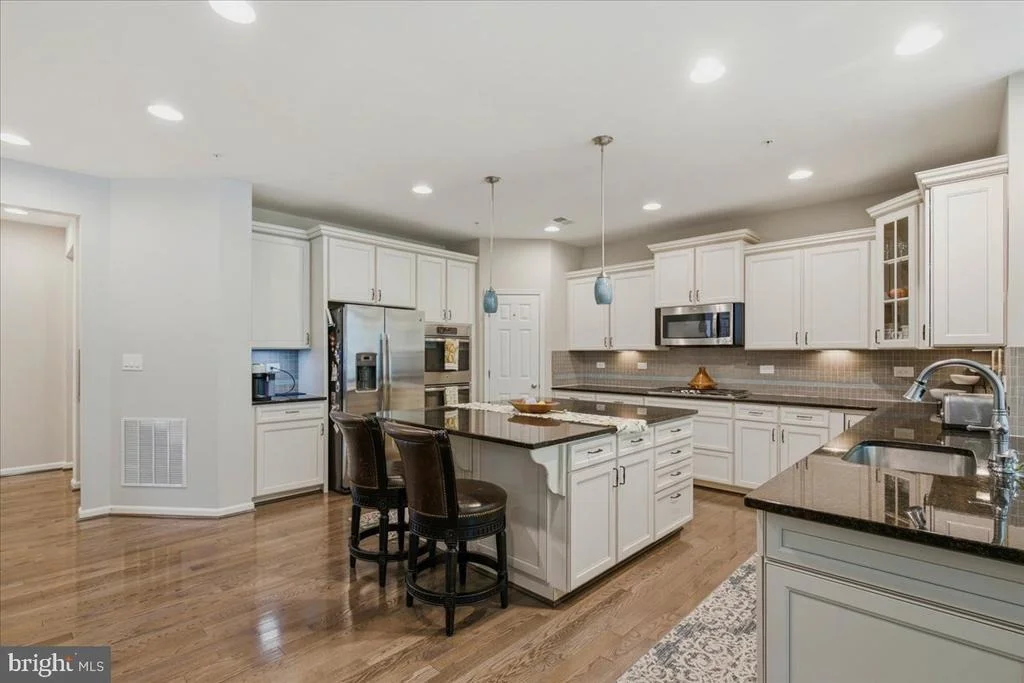 Photo of 7714 MOORES ROAD