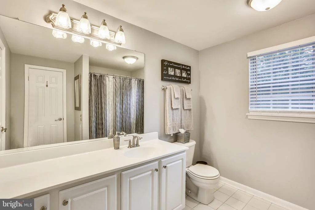 Photo of 912 POINTER RIDGE DRIVE