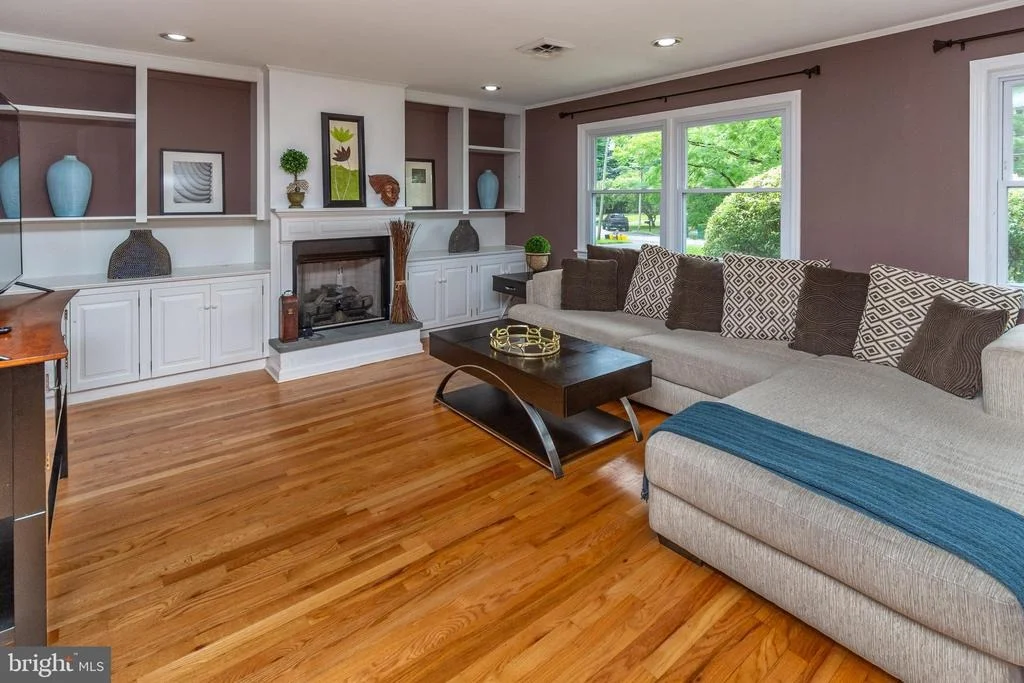 Photo of 6 MORNINGSIDE DRIVE