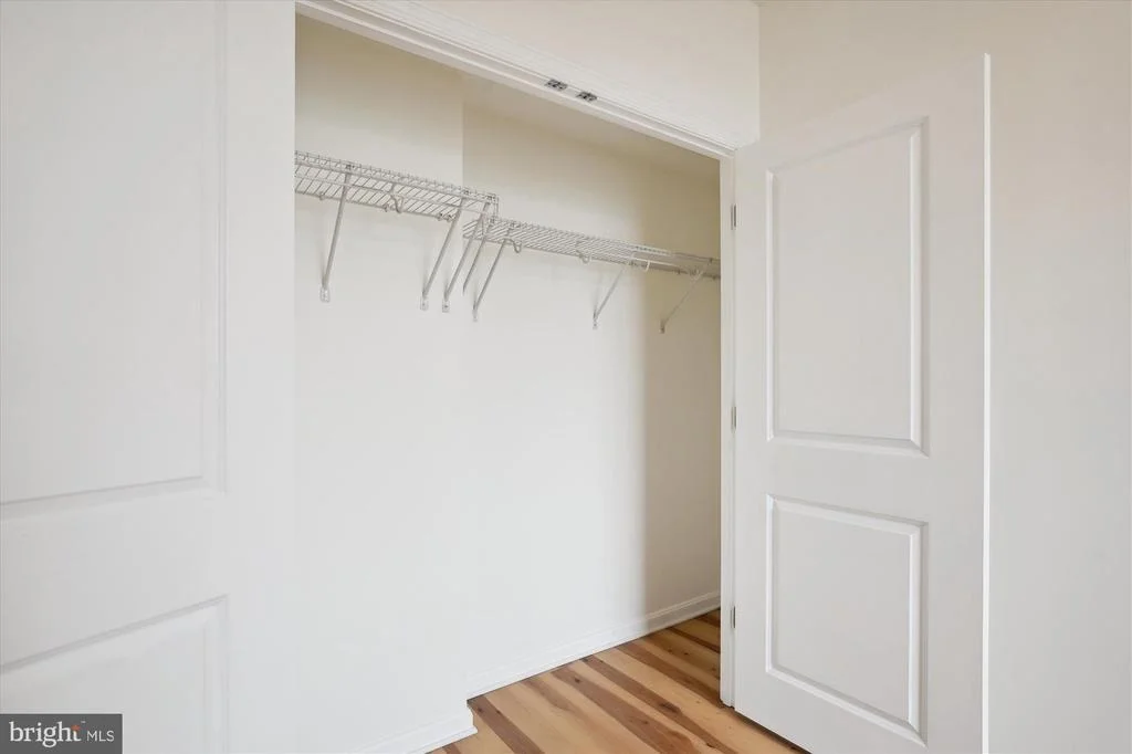 Photo of Unit 806 at 930 WAYNE AVENUE