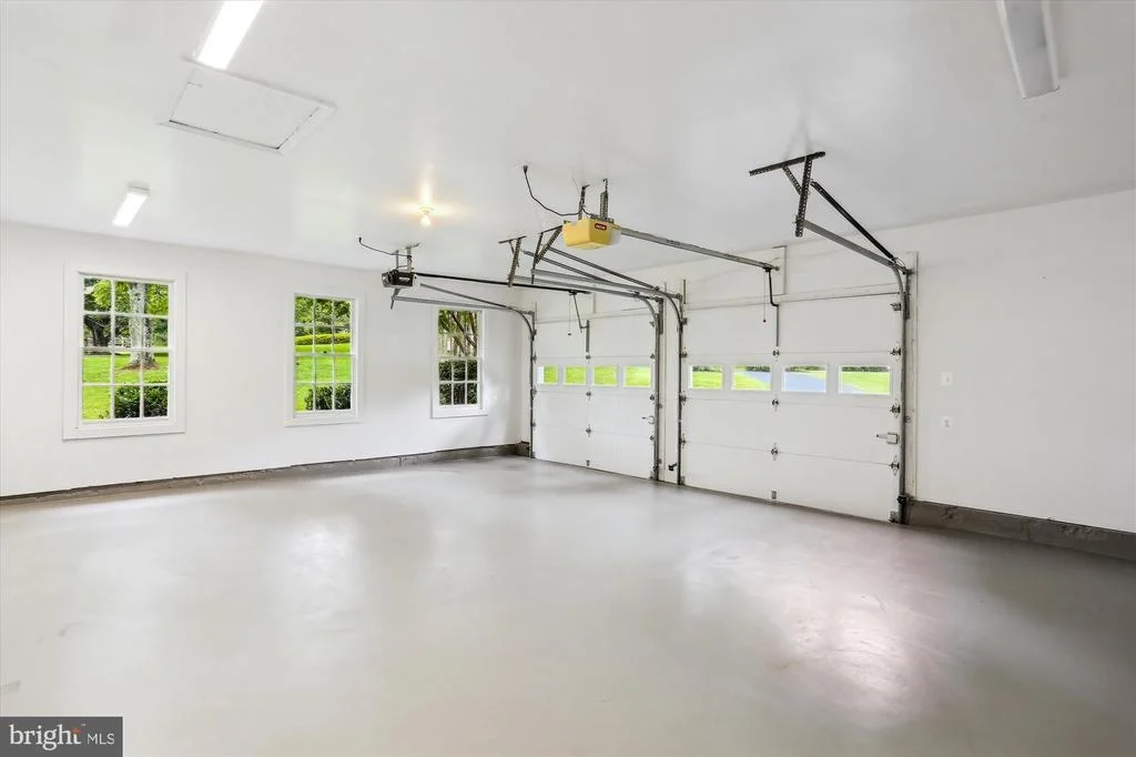 Photo of 22217 CREEKVIEW DRIVE