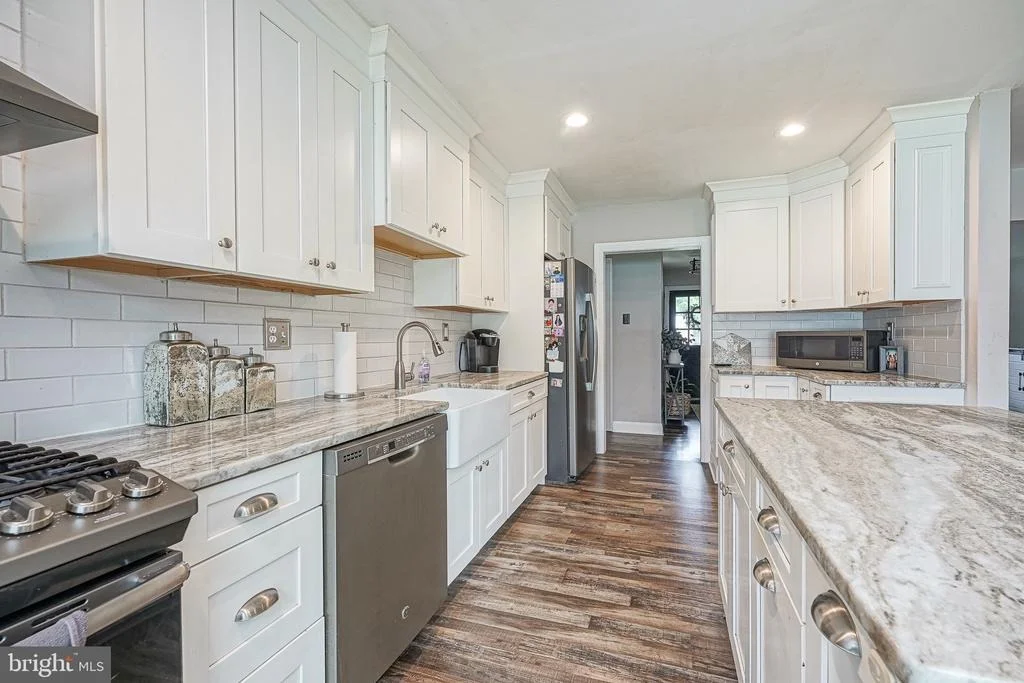 Photo of 2 BROADVIEW AVENUE
