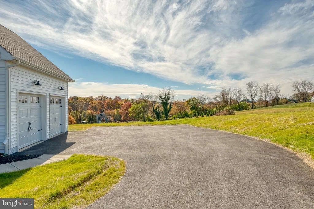 Photo of 2527A FOURLEAF DRIVE