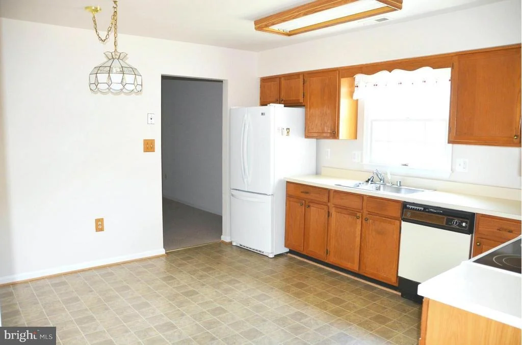 Photo of 837 COXSWAIN WAY
