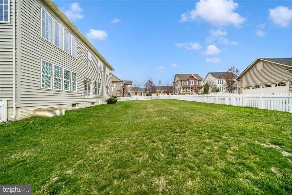 Photo of 1318 VOLUNTEER DRIVE