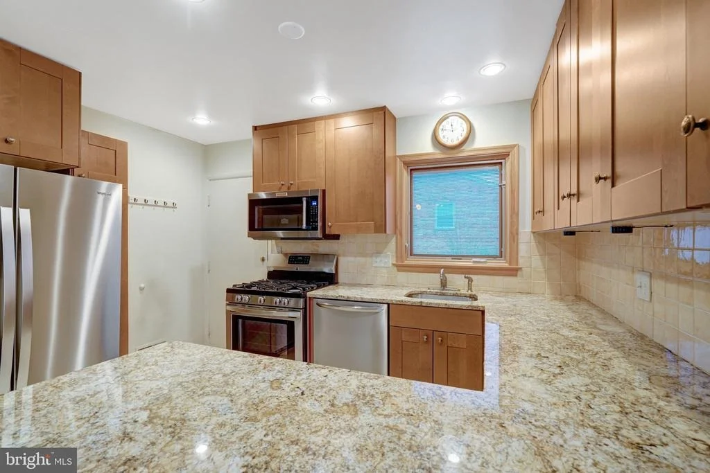 Photo of 5417 JULIET STREET