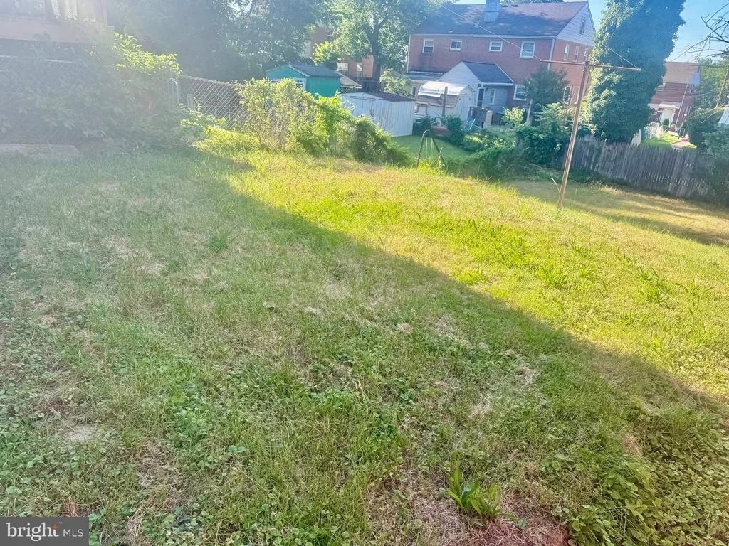 Photo of 6212 CARTERS LANE