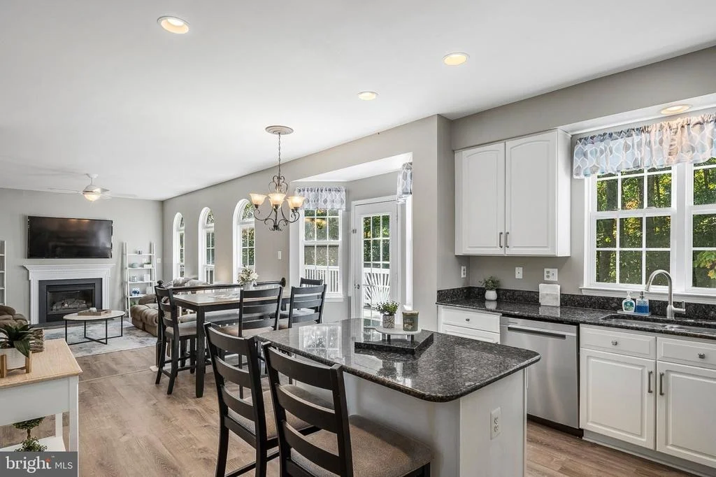 Photo of 2402 SUMMERSHADE COURT
