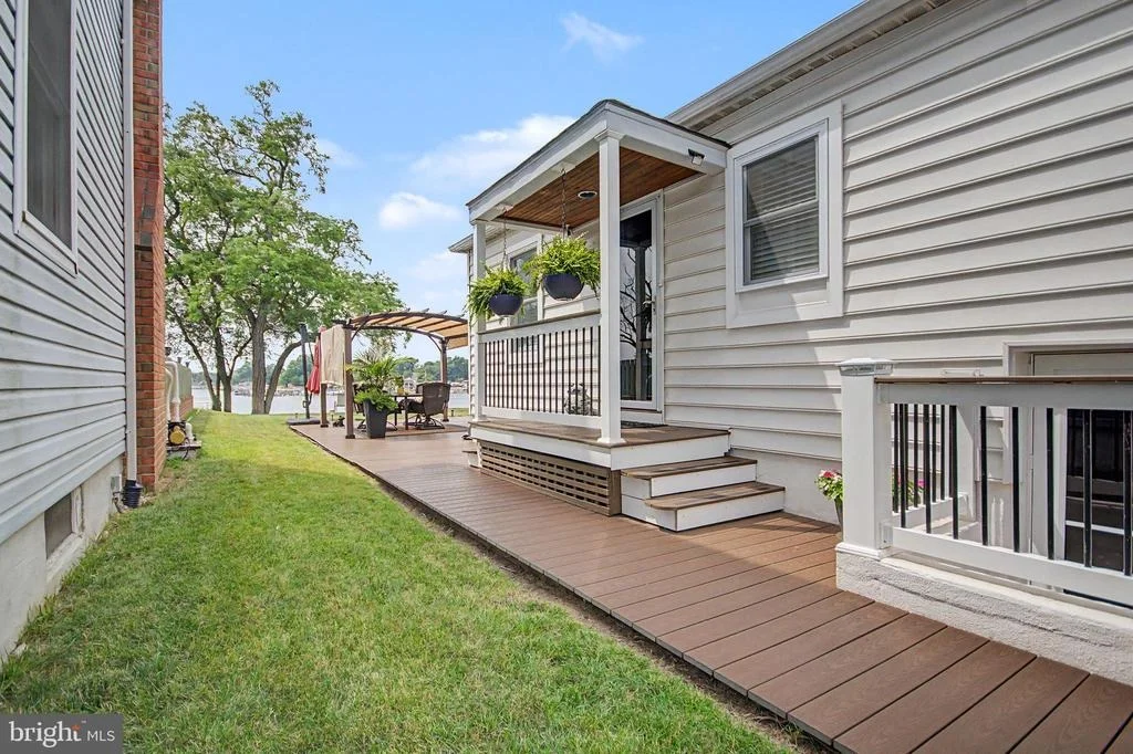 Photo of 8 GRANADA ROAD