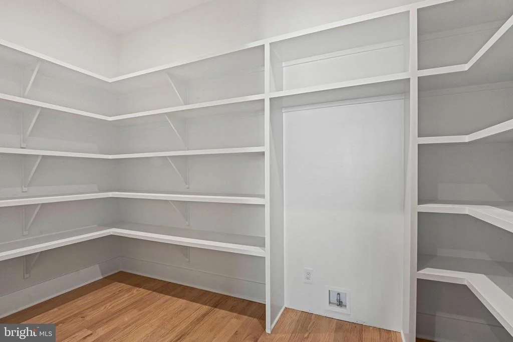 Photo of 1052 BALLS HILL ROAD