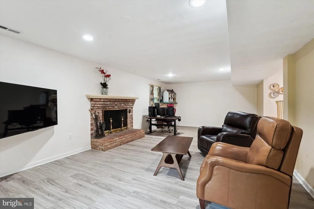 Photo of 7621 BURFORD DRIVE