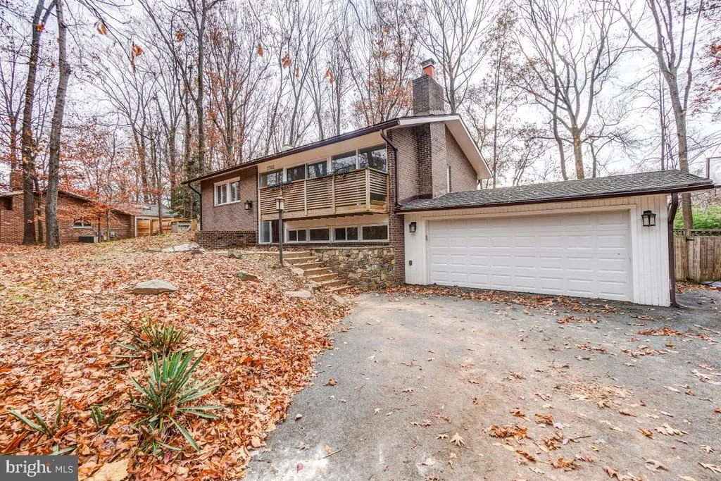 Photo of 7702 HAMILTON SPRING ROAD