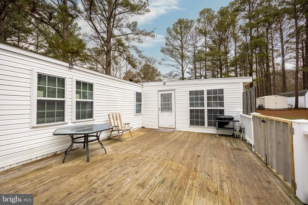 Photo of 22139 ROYAL OAK ROAD