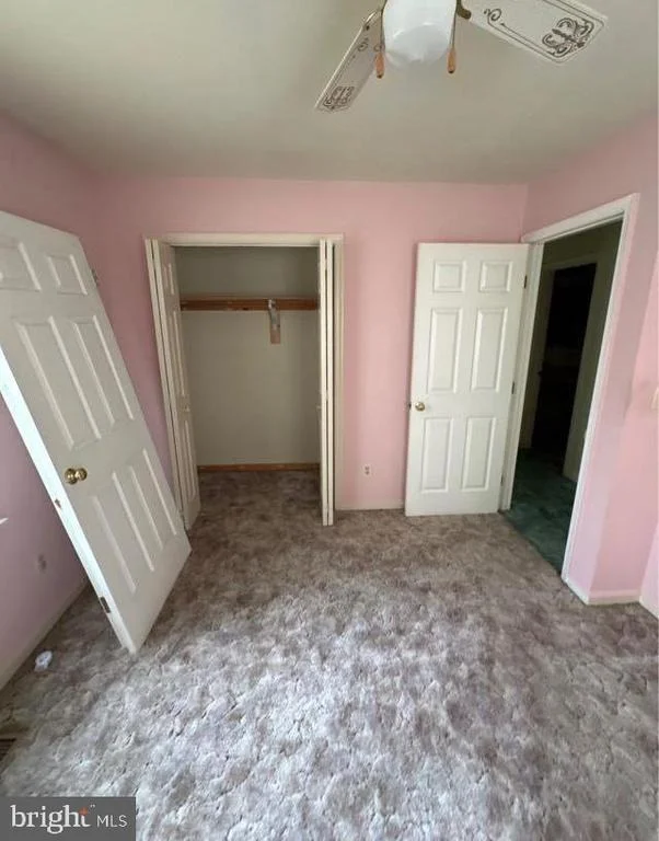 Photo of 8041 EDGEWATER AVENUE
