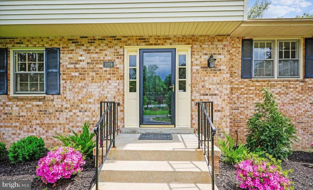 Photo of 1029 TRACY DRIVE