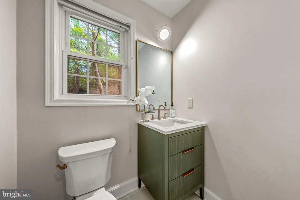 Photo of 1623 LINWAY PARK DRIVE