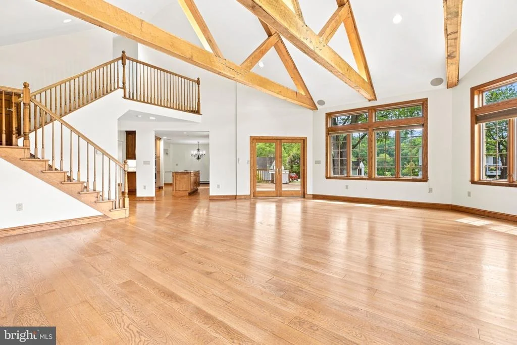 Photo of 318 DUXBURY ROAD