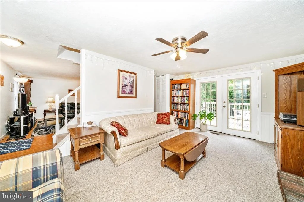 Photo of 212 WINTERGREEN LANE