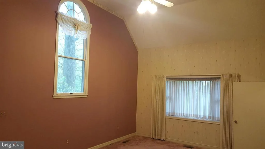 Photo of 916 COPLEY LANE