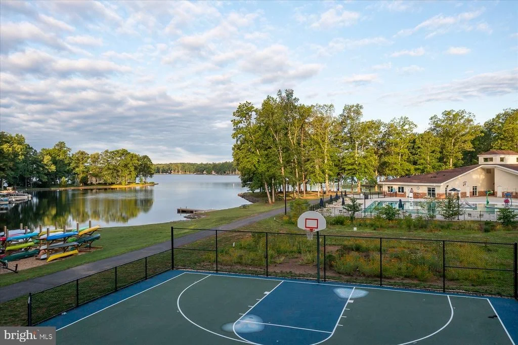 Photo of 537 MONTICELLO CIRCLE