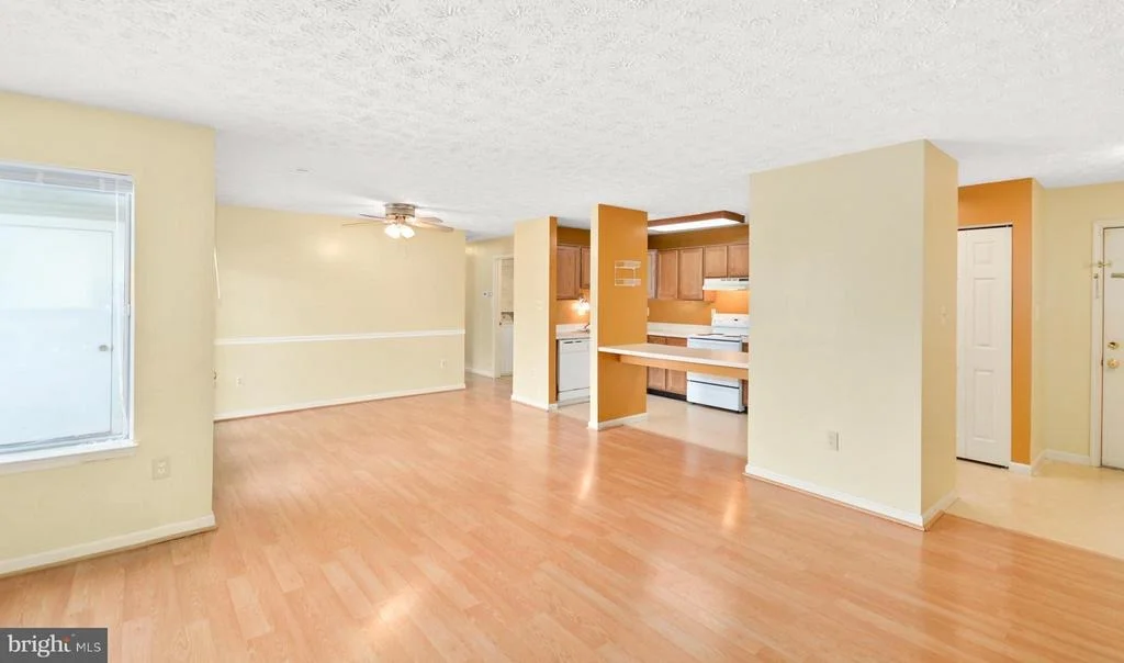 Photo of Unit 1C at 2121 WAINWRIGHT COURT
