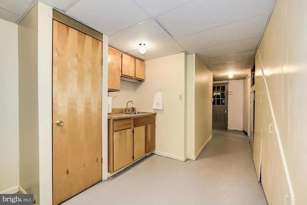 Photo of 35 THOMAS DRIVE