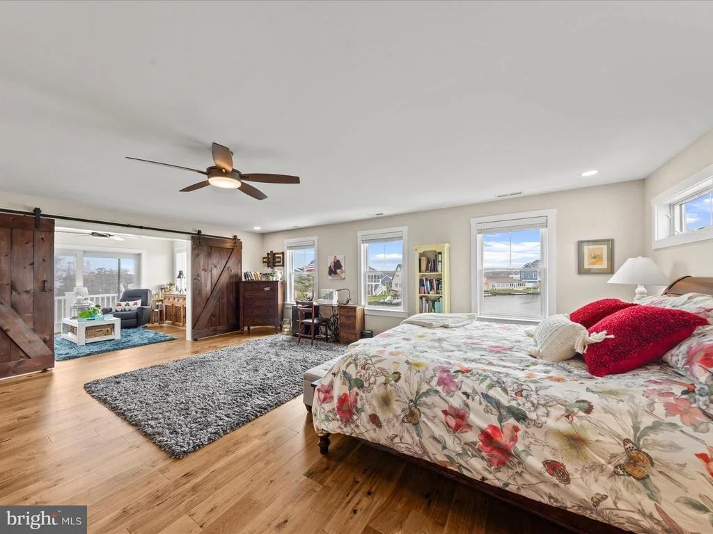 Photo of 2 MARSHALL ROAD