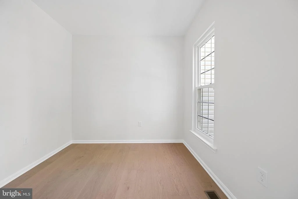 Photo of 1016 DULANEY MILL DRIVE