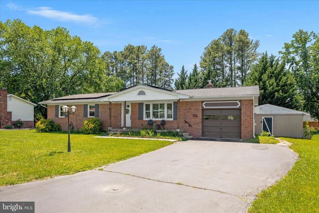 Photo of 224 FREDERICKTOWNE DRIVE