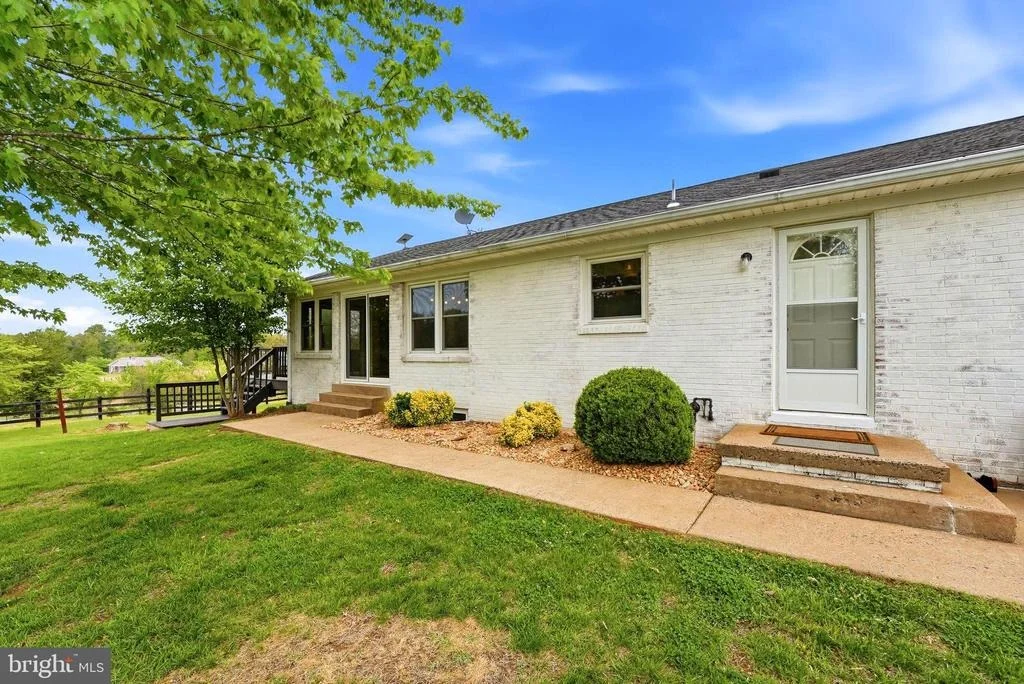 Photo of 481 JAMES CITY ROAD