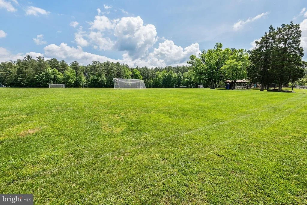 Photo of 2411 PINEFIELD ROAD