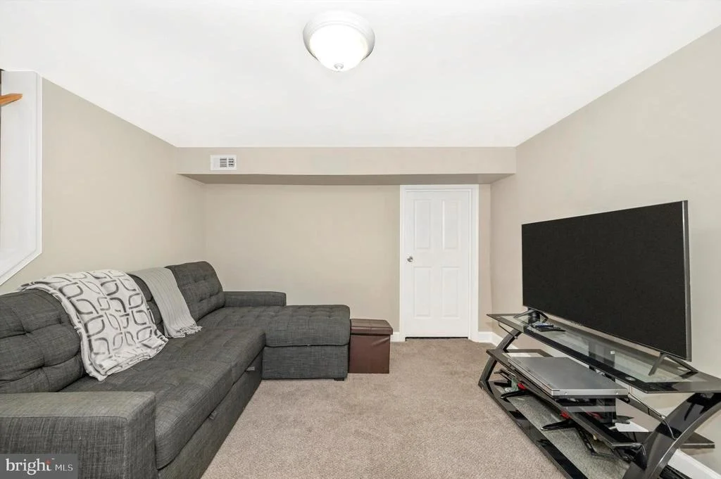 Photo of 2213 BRETON DRIVE