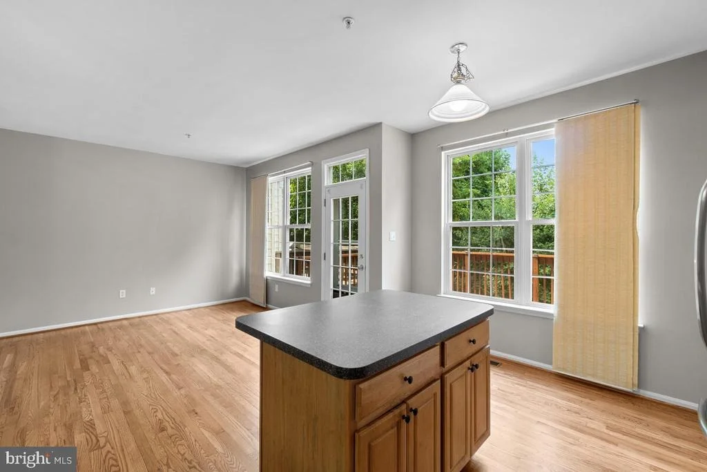 Photo of 10012 JUNIPER DRIVE