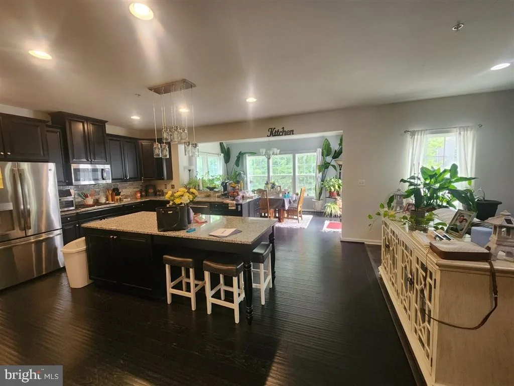 Photo of 528 POTOMAC ROAD