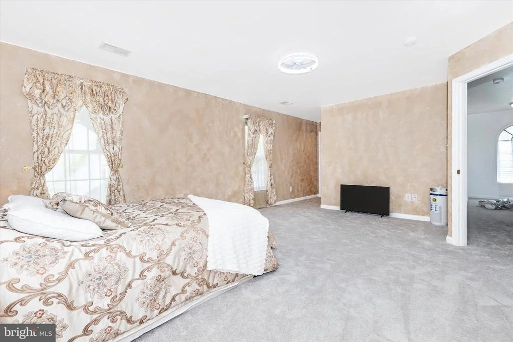 Photo of 19483 RAYFIELD DRIVE