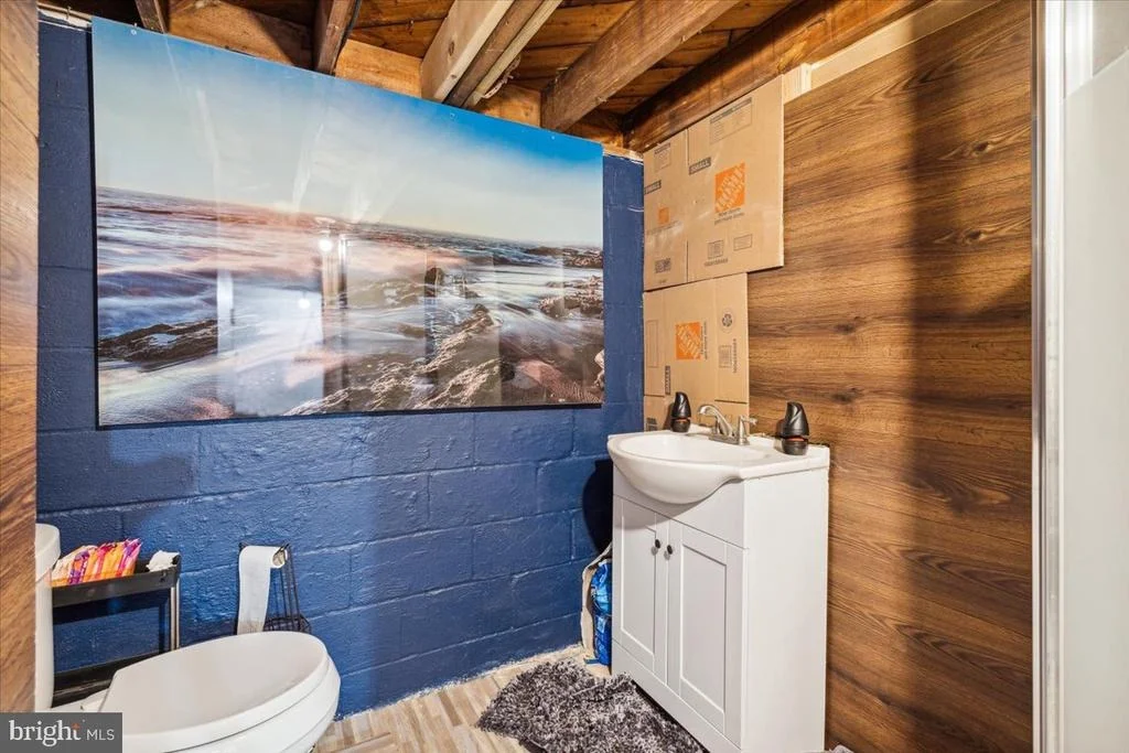 Photo of 604 LEE PLACE
