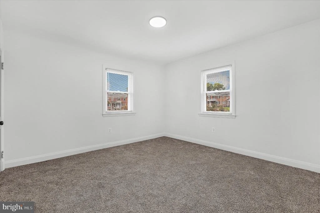 Photo of 5505 ASHBOURNE ROAD