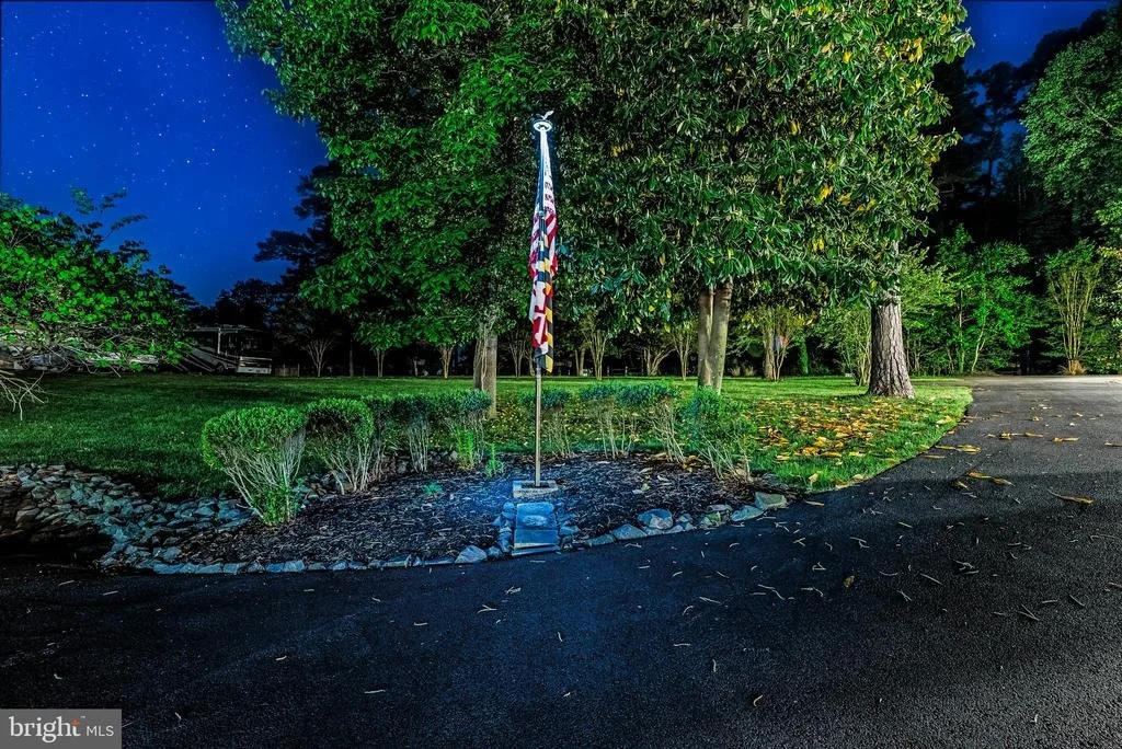 Photo of 2031 INDIAN CIRCLE