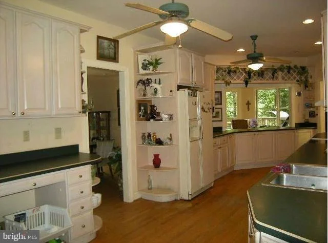 Photo of 1220 SLEDGE WAY