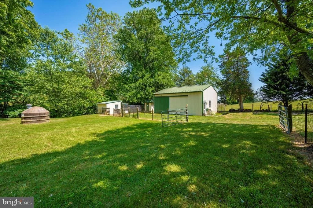 Photo of 4737 ELMER DERR ROAD