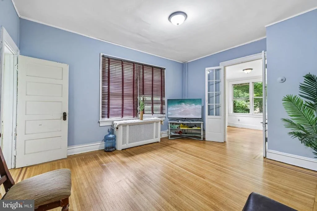 Photo of 2616 TALBOT ROAD